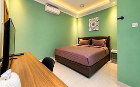 Kampung Abdi Resort Syariah RedPartner